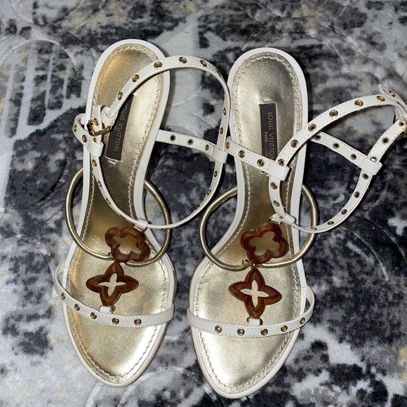 Louis Vuitton wedges - Picture 1 of 5